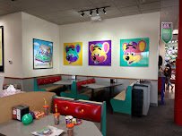 Chuck E. Cheese photo 4