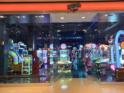 Arcade Zone photo 4