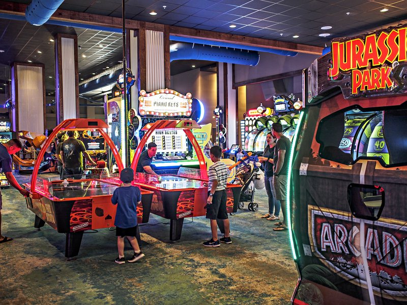 Escape Arcade & Family Entertainment Center photo 5