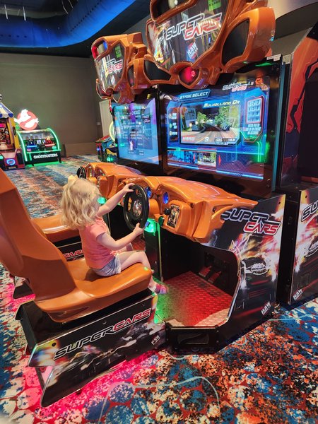 Escape Arcade & Family Entertainment Center photo 6