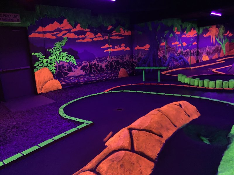 Wonderland Family Fun Center Pizza & Wings photo 5