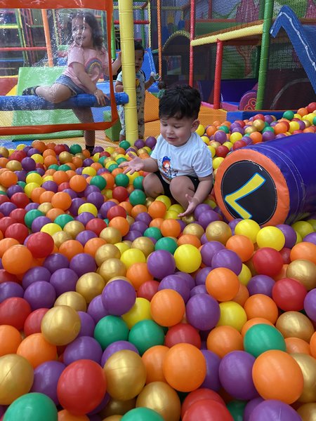 Kids Empire Houston Edgebrook photo 6