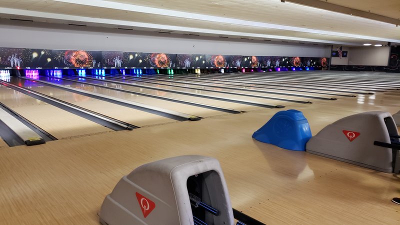 Jackson Bowling & Racing Family Fun Center photo 3