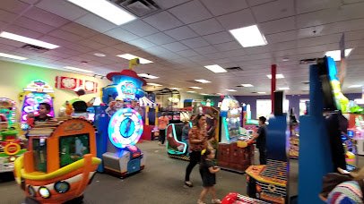 Chuck E. Cheese photo 2
