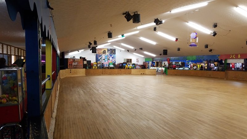 Red's 2 Skate Center photo 3