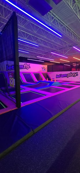 Urban Air Trampoline and Adventure Park photo 4