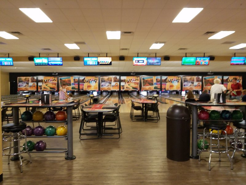 Delton Lanes photo 3