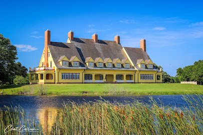 Whalehead Club