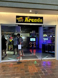 Glow Putt Arcade photo 3