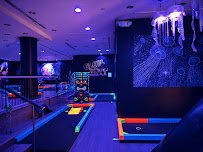 Glow Putt Arcade photo 4