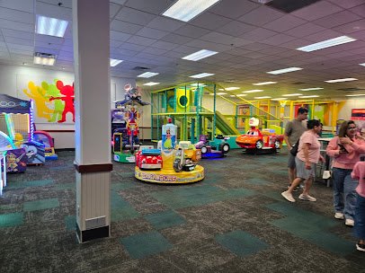 Chuck E. Cheese photo 3