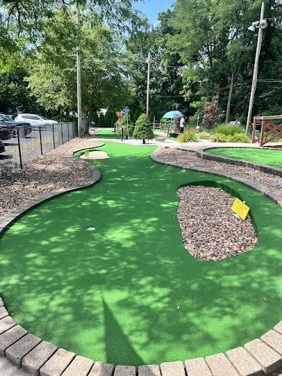 Putt U Miniature Golf photo 3