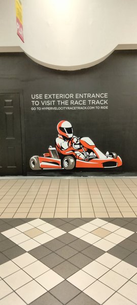 HyperVelocity Race Track photo 6