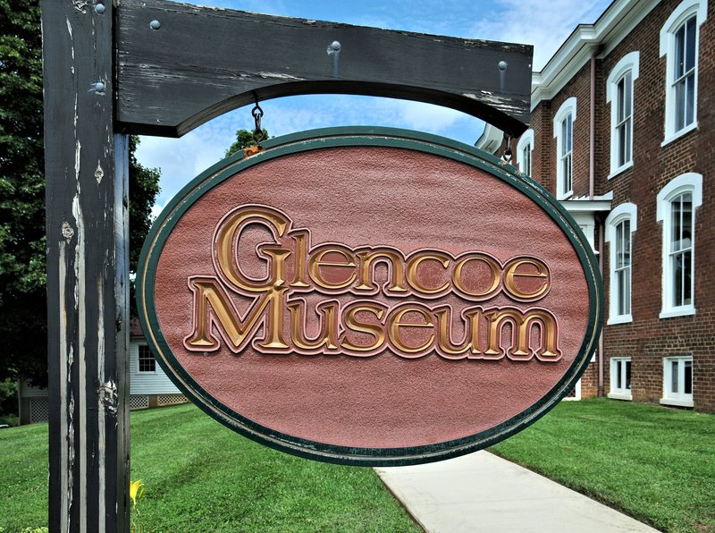Glencoe Mansion: Museum & Gallery photo 3