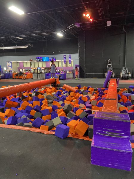 Surge Entertainment photo 4