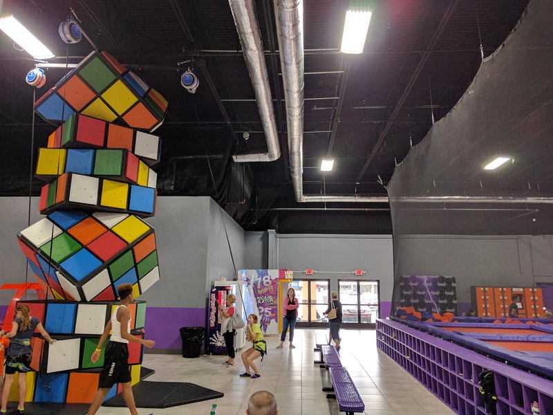 Surge Entertainment photo 5