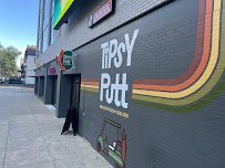 Tipsy Putt