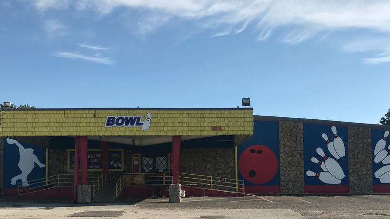 Hilltop Lanes