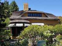 Ainsley House photo 3