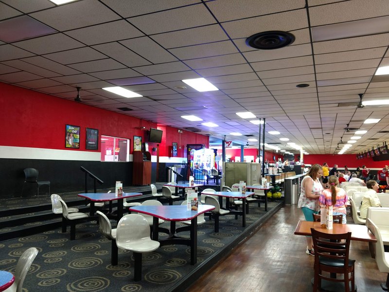 Bowlero Greenville photo 5