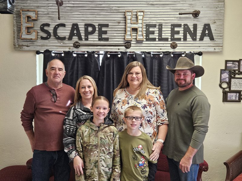 Escape Helena photo 6