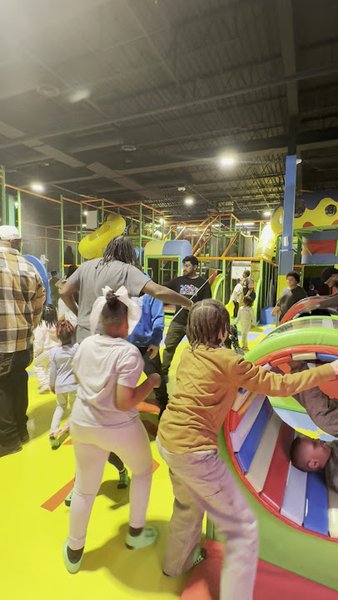 Yoyo's Fun Center photo 2