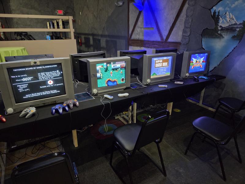 Retro Knights Arcade photo 4