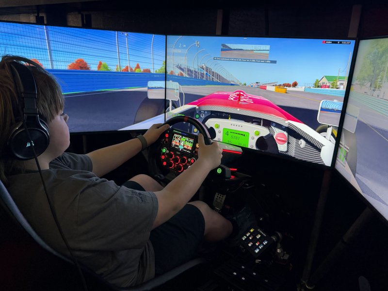 World of Racing photo 3