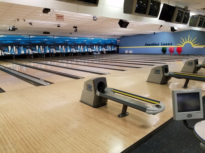 Sunshine Lanes photo 2