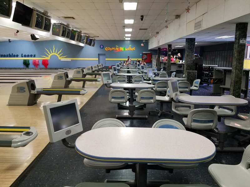 Sunshine Lanes photo 4