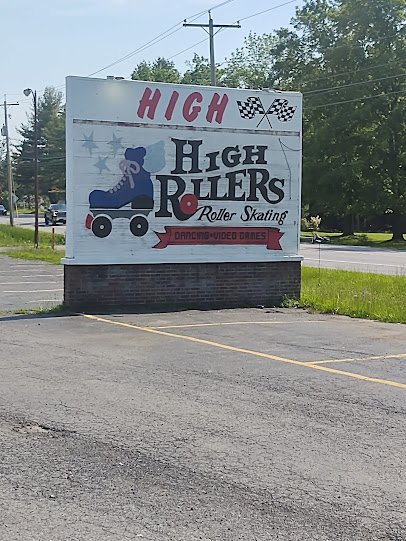 High Rollers Skating photo 3