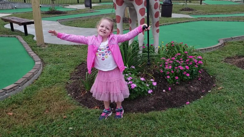 Play A Round Family Fun Center photo 2