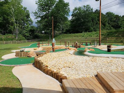 Enterprise Miniature Golf photo 5