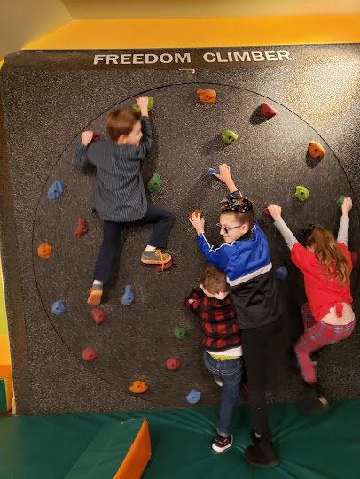OH WOW! The Roger & Gloria Jones Children's Center for Science & Technology photo 4