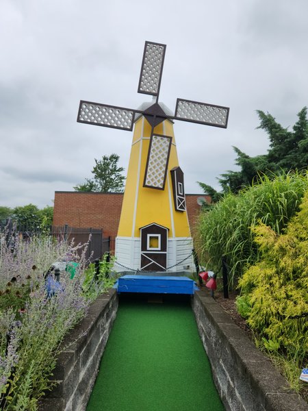 The Magic Putting Place photo 5