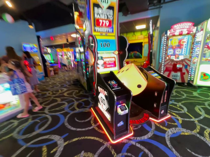 Flip Flop's Family Fun Center photo 2