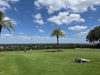 Mini Golf at Clermont National