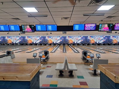 Royal Lanes Family Entertainment Center