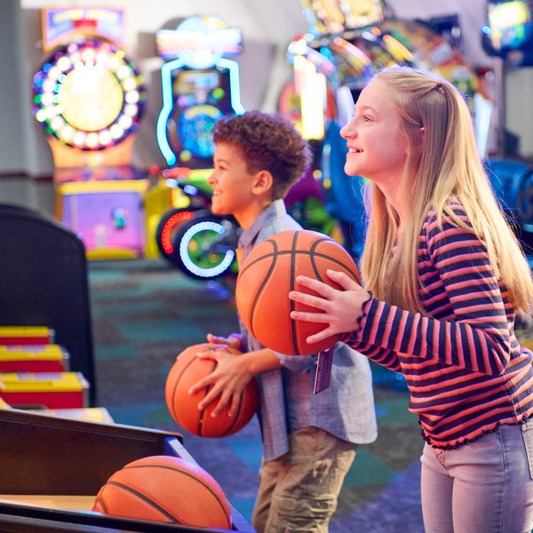 Chuck E. Cheese photo 4