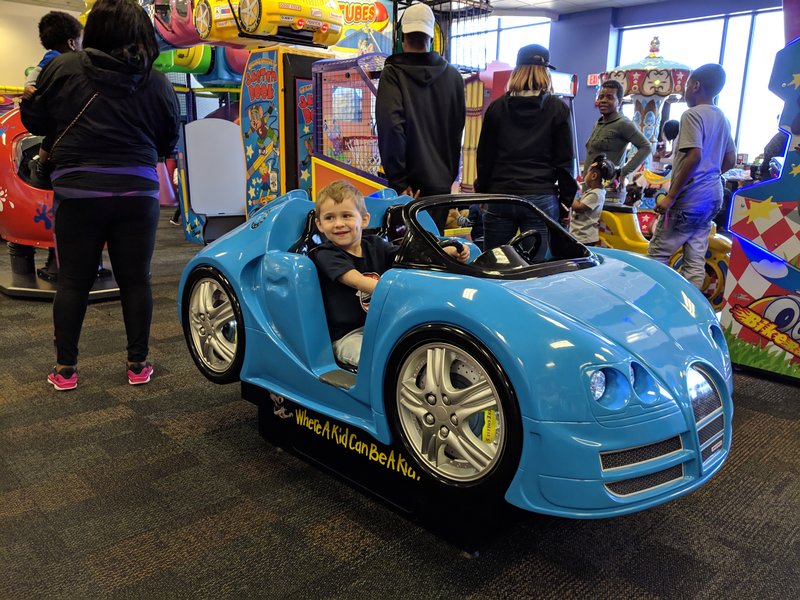 Chuck E. Cheese photo 5
