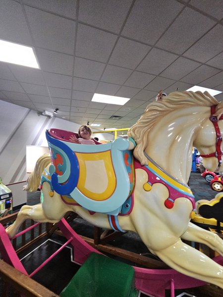 Chuck E. Cheese photo 4