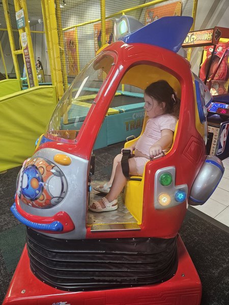 Chuck E. Cheese photo 5