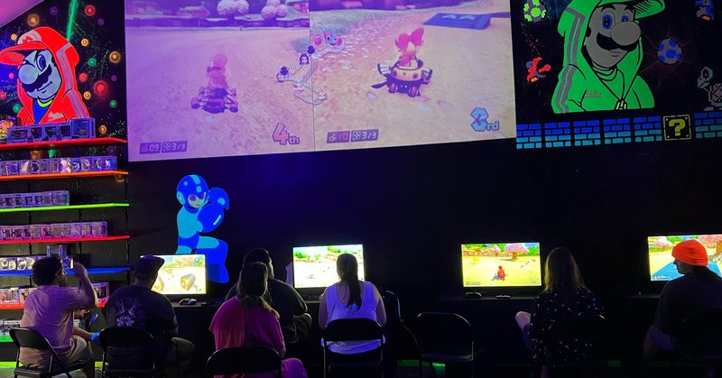 Common Collectibles & Gaming Lounge photo 2
