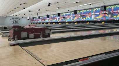 Santa Clarita Lanes photo 2