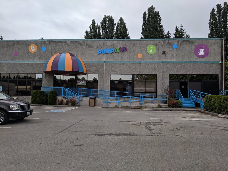 Pump It Up Lynnwood Kids Birthdays and More photo 6