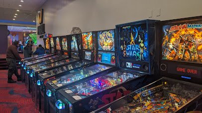Valley Lanes Family Entertainment Center photo 3