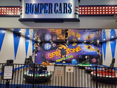 Valley Lanes Family Entertainment Center photo 4