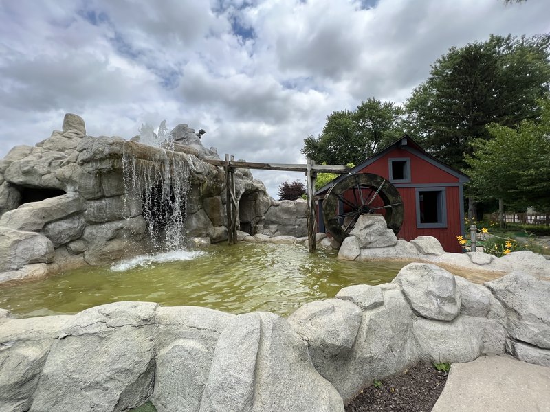 Two T's Mini Golf & Birdie's Ice Creamery photo 5