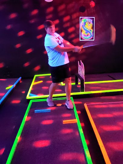 Blacklight Mini Golf Gadsden LLC photo 6