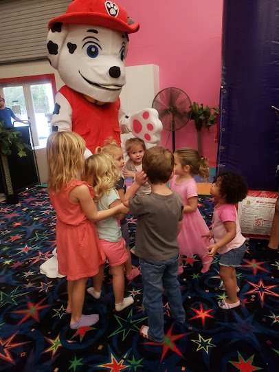 Indoor Jumpy Place Parties & More photo 2